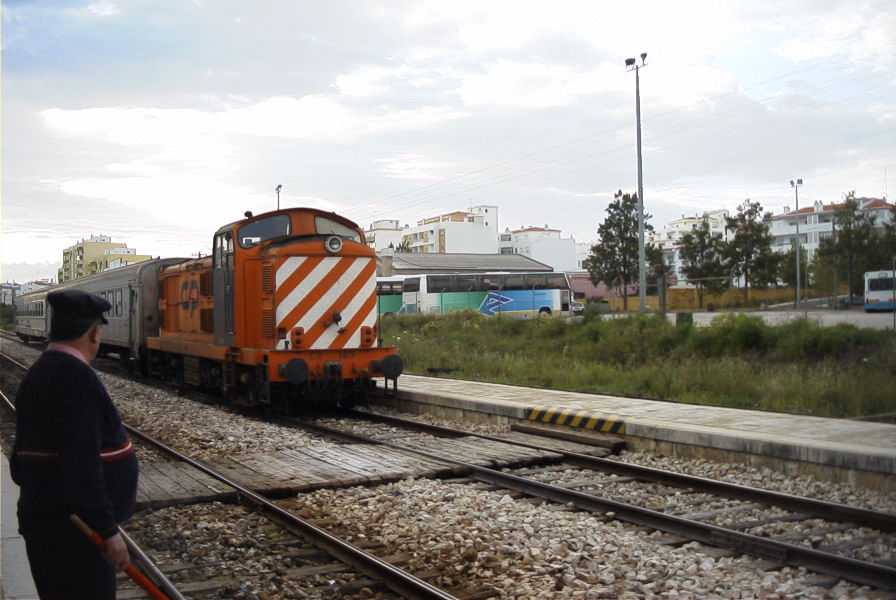 2003-04-18-059-Train
