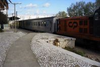 2003-04-19-002-Train