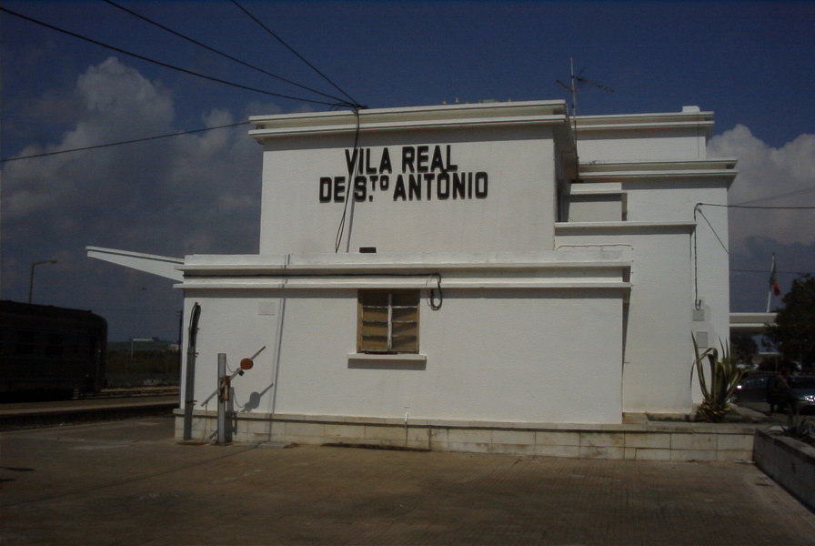2004-04-14-001-Vila-Real-Station