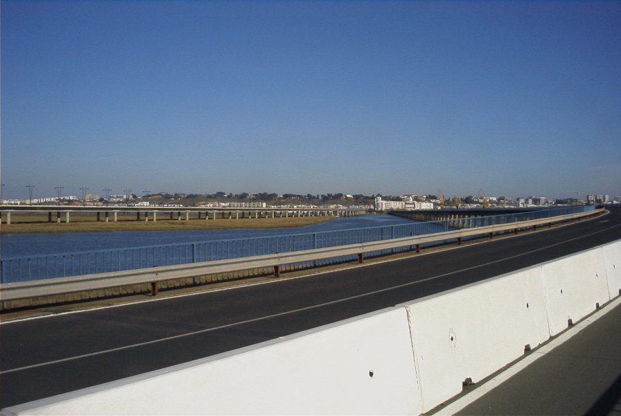 2005-02-13-038-Rio-Odiel-at-Huelva