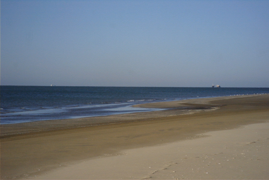2005-02-17-017-Matalascanas-walk