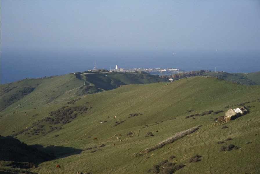 2006-02-13-012-Tarifa-Port