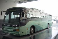2006-02-15-003-Comes-Bus