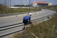 2006-04-13-011-Escaping-the-Autovia