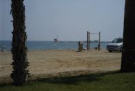 2006-04-13-017-Beach