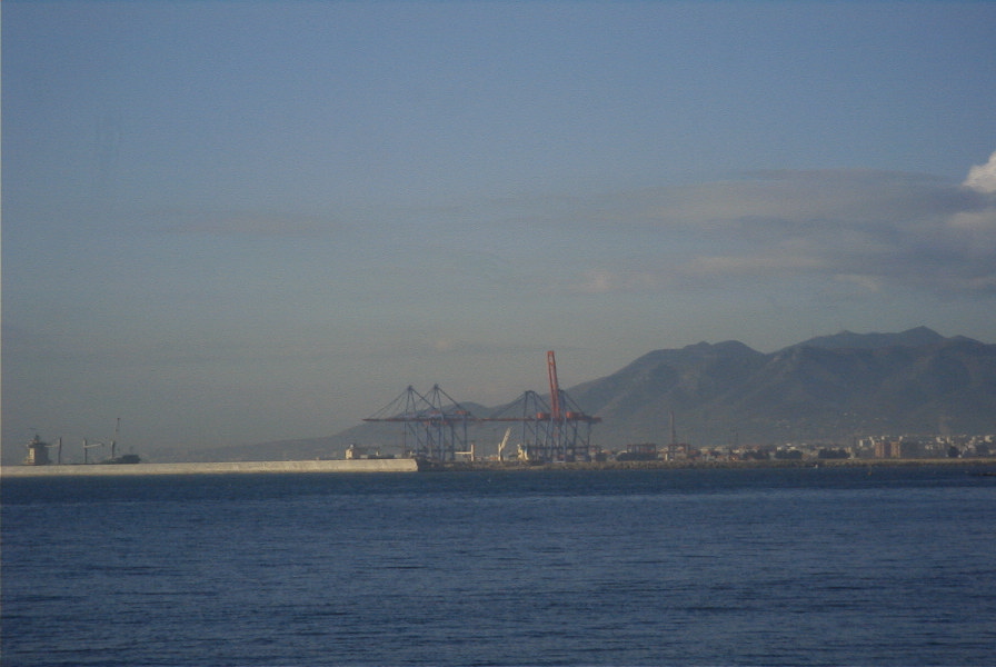 2006-12-21-009-Malaga-Docks