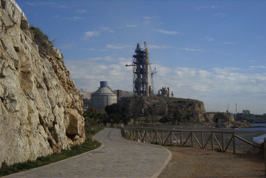 2006-12-21-013-Goliat-Cement