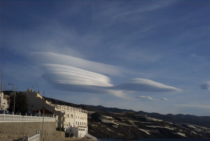 2007-02-12-001-Lenticular-Clouds