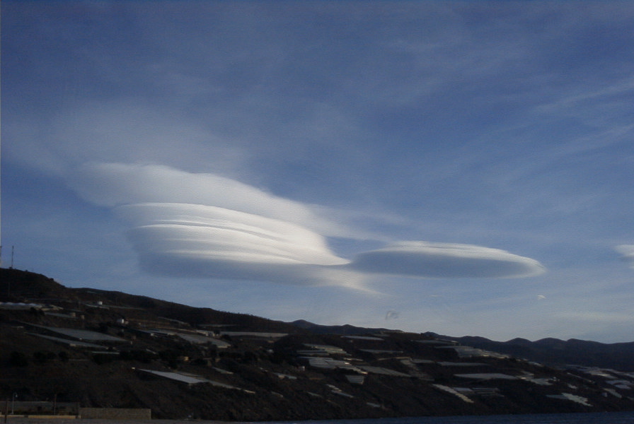 2007-02-12-008-Lenticular-Clouds