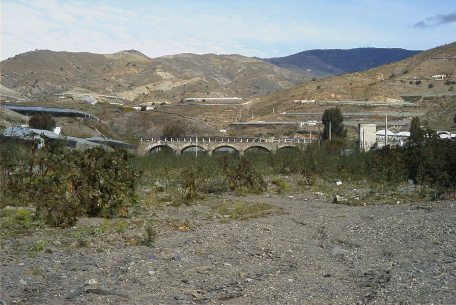 2007-02-12-029-River-Bed