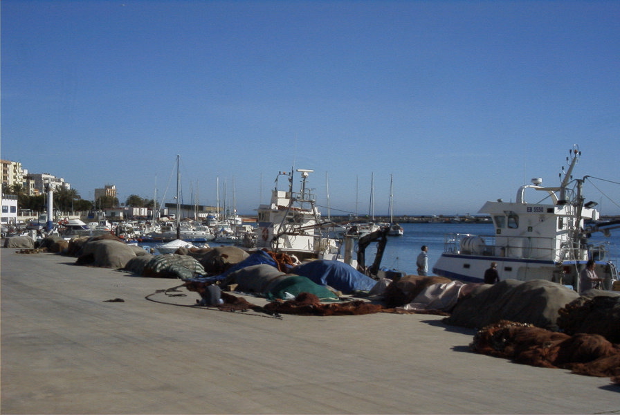 2007-02-13-060-Adra-harbour