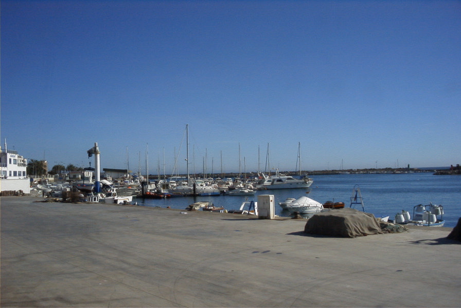 2007-02-13-061-Adra-harbour