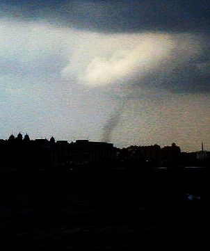 2007-04-05-055-Tornado-enhanced