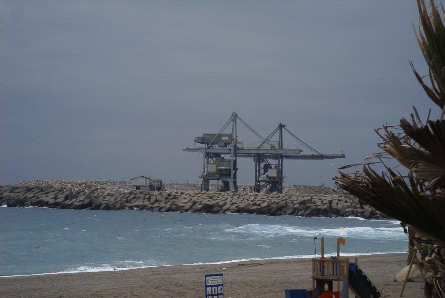 2007-04-11-060-Carboneras-Port-Middle