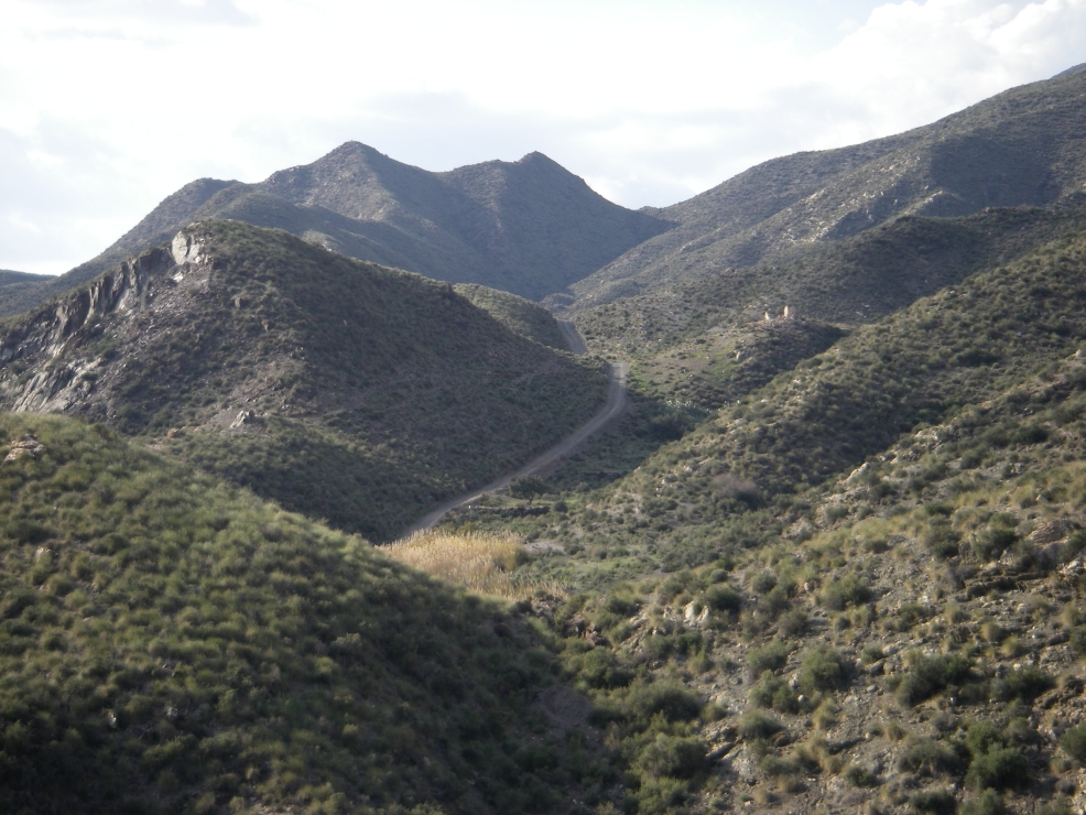 2007-12-24-034-Mountain-path