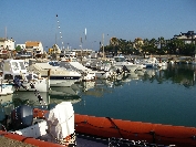 2007-12-29-014-Port-at-Cabo-Palos