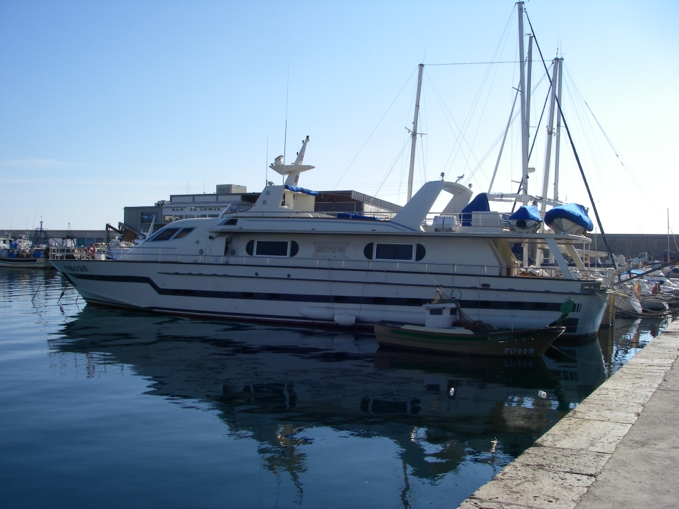 2008-01-01-005-Aguilas-Gin-Palace