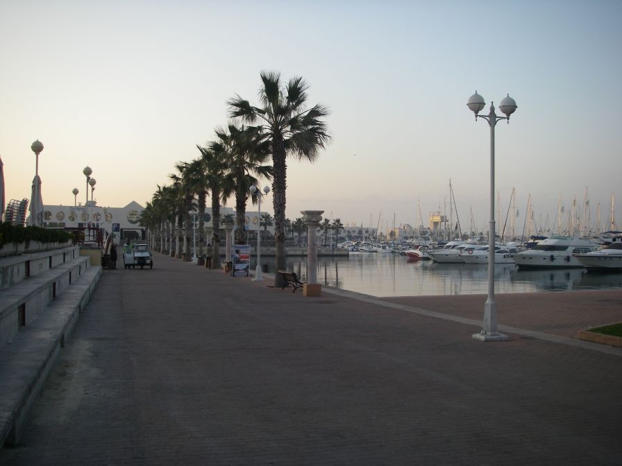 2008-02-16-006-Alicante-Port