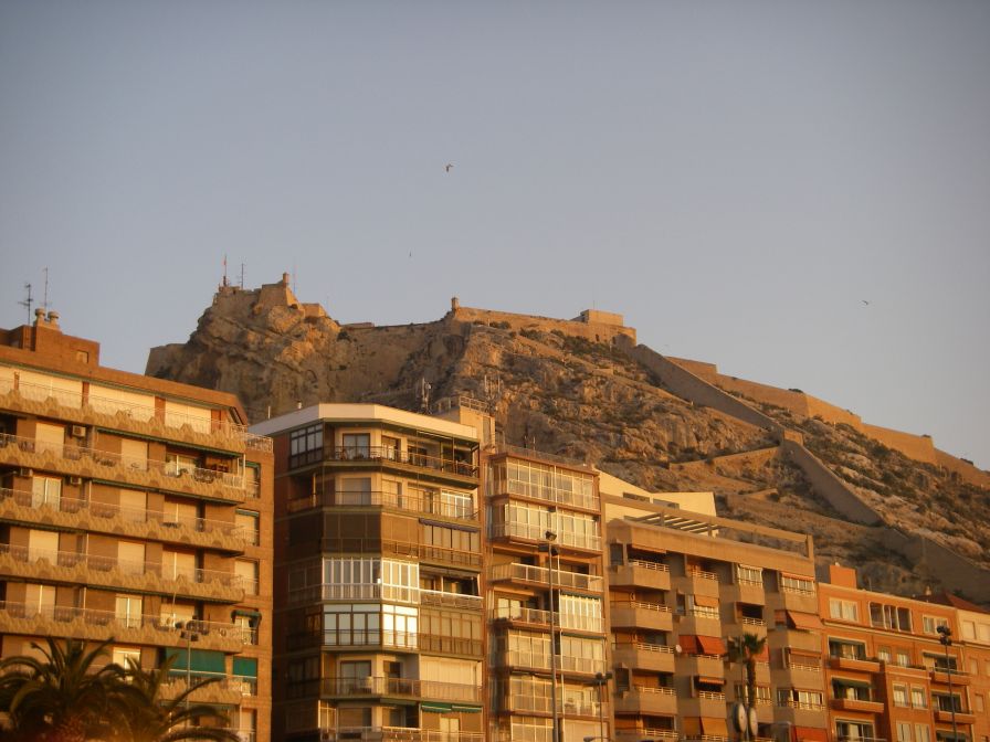 2008-02-16-011-Barbara-Castle-Alicante