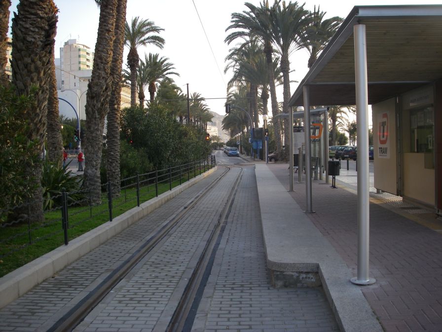 2008-02-16-013-Tram-Terminus