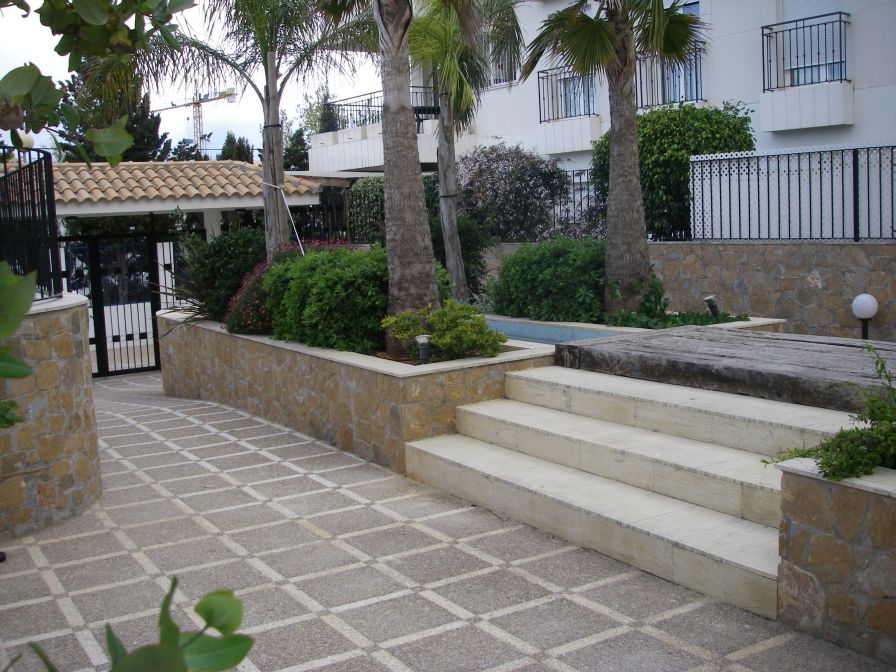 2008-03-21-006-House