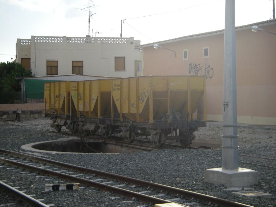 2008-03-22-060-Trucks