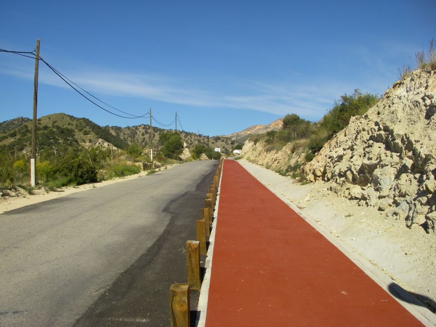 2008-03-24-005-Rare-cycle-and-pedestrian-track