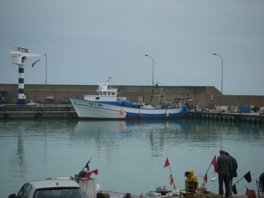 2009-01-02-011-Les-Cases-Harbour