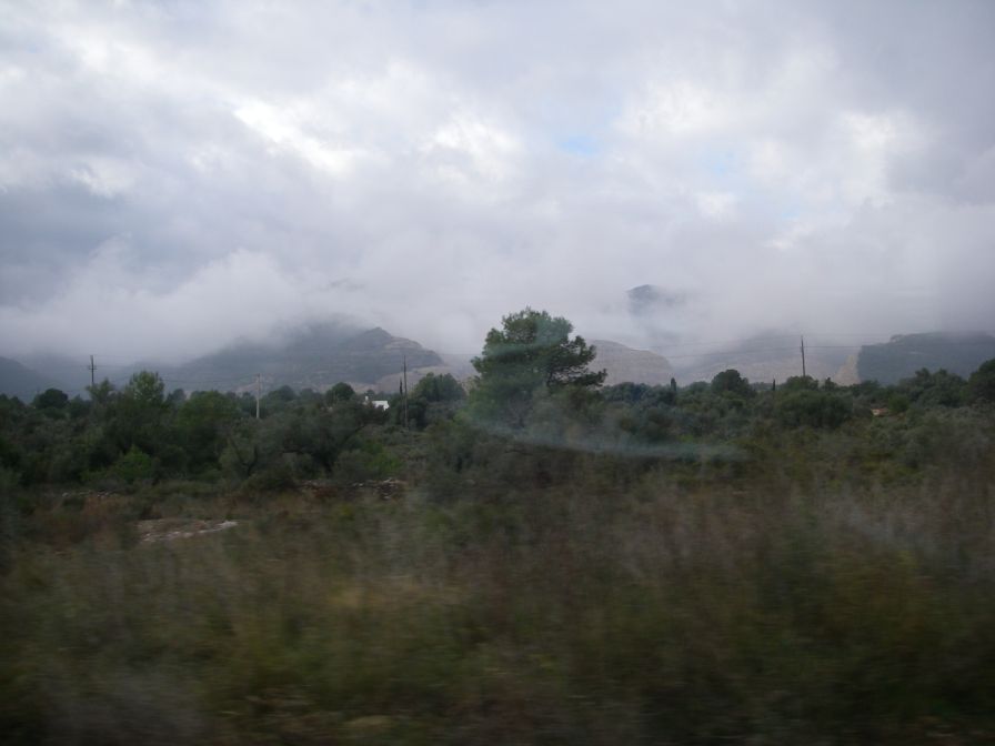 2009-01-02-037-Cloud-Shrouded-Hills