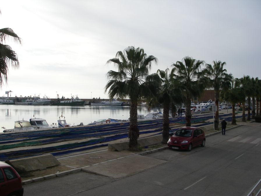 2009-01-01-012-Benicarlo-Harbour