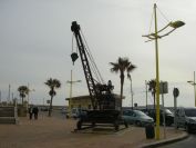 2009-01-01-040-Crane
