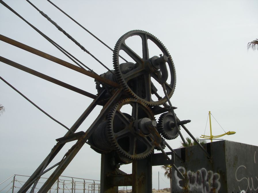 2009-01-01-041-Crane
