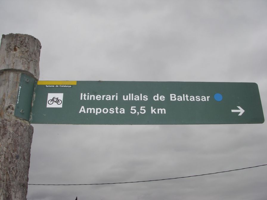 2009-02-15-008-Cycle-Route-Sign
