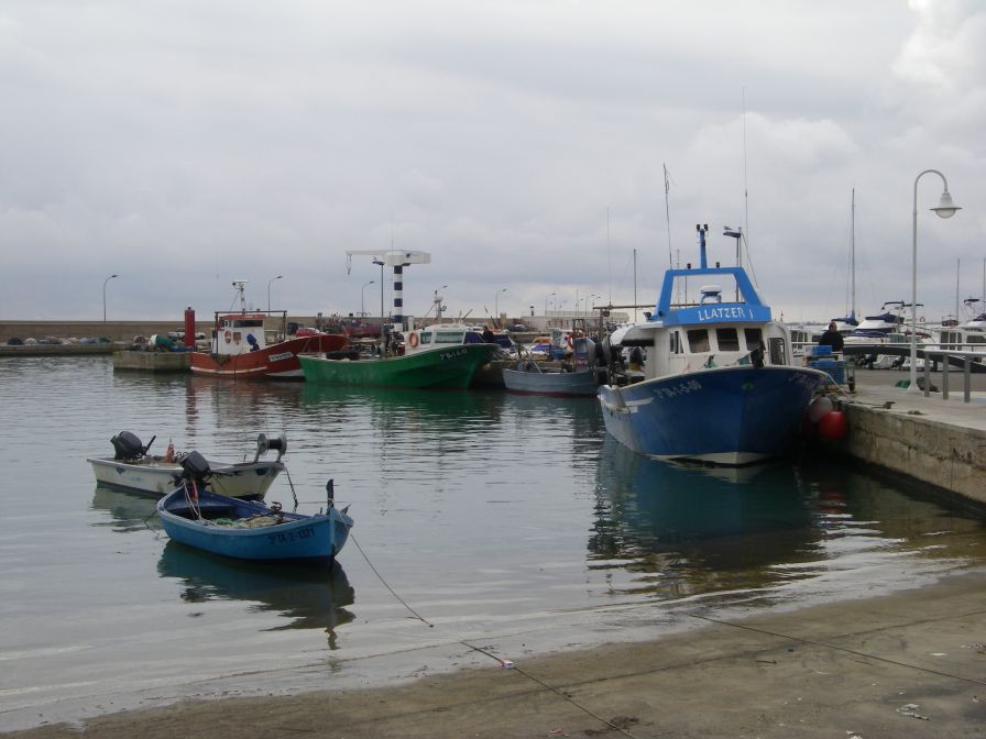 2009-02-16-015-L-Ampolla-Harbour