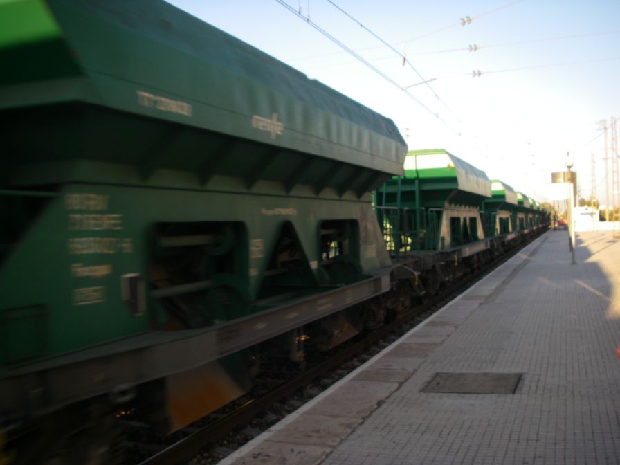 2009-02-17-033-Another-Freight-Train