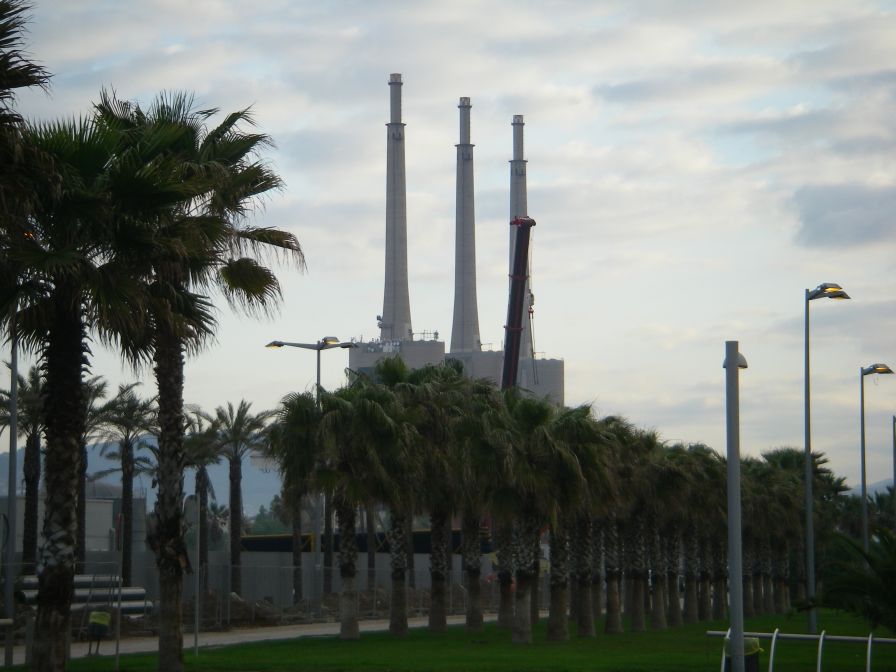 2009-04-09-005-Barcelona-Industry