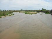 2009-04-11-015-River