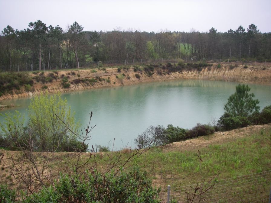 2009-04-12-064-Lake
