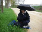 2009-04-12-078-Anne-in-the-Rain