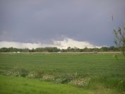 2009-04-16-045-Storm-Brewing