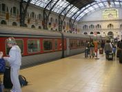 2009-04-18-121-Talgo-Dual-Gauge-train