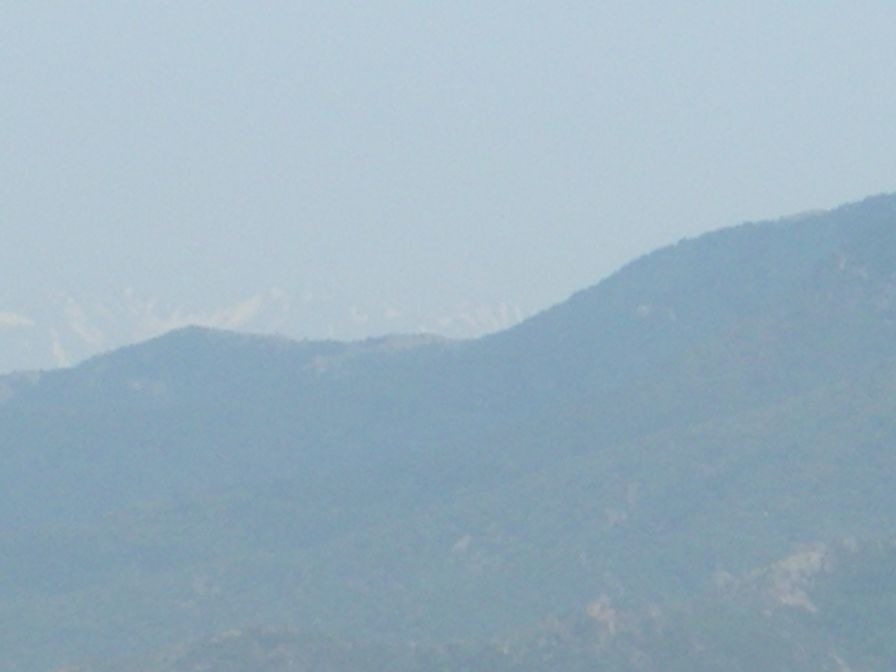 2009-05-24-128-View-snowy-peaks