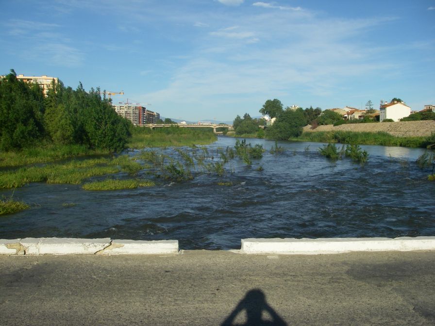 2009-05-28-007-River-at-Perpignan