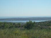 2009-05-29-061-Etang-and-Sea