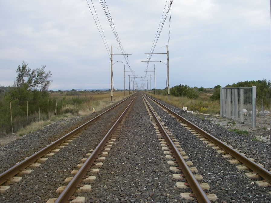 2010-10-24-028-Salins-and-Railway