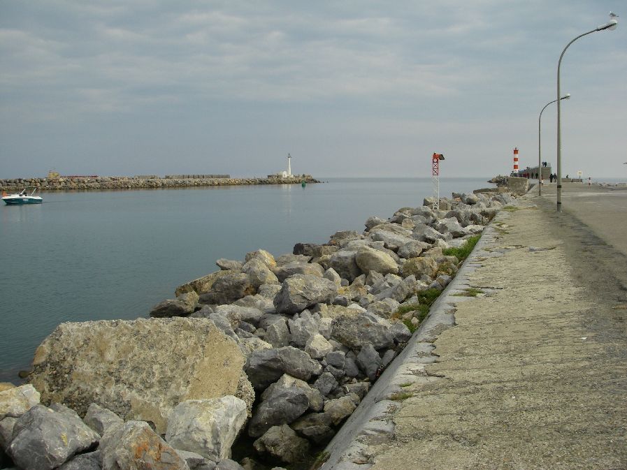 2010-10-24-030-Port-La-Nouvelle