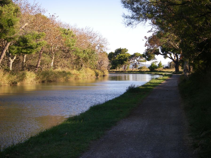 2010-10-25-018-Canal-de-la-Robine