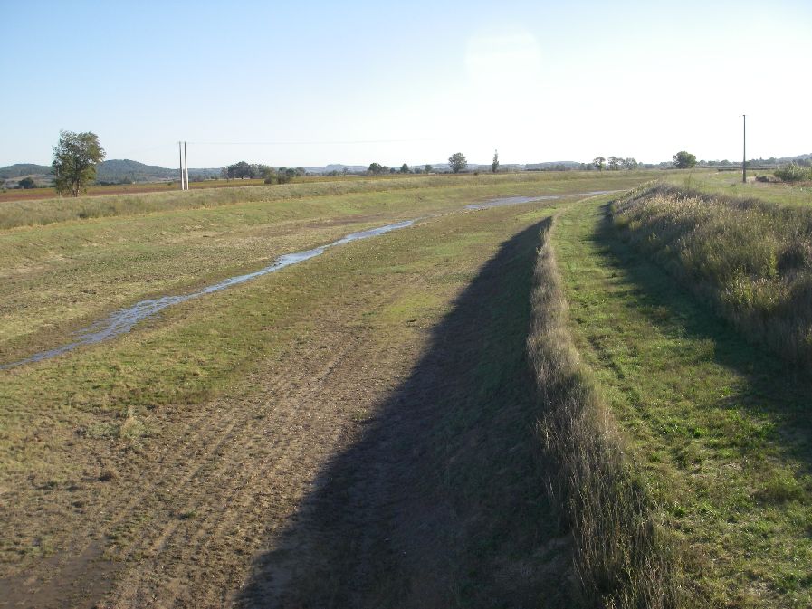 2010-10-26-006-River-Overflow-Channel