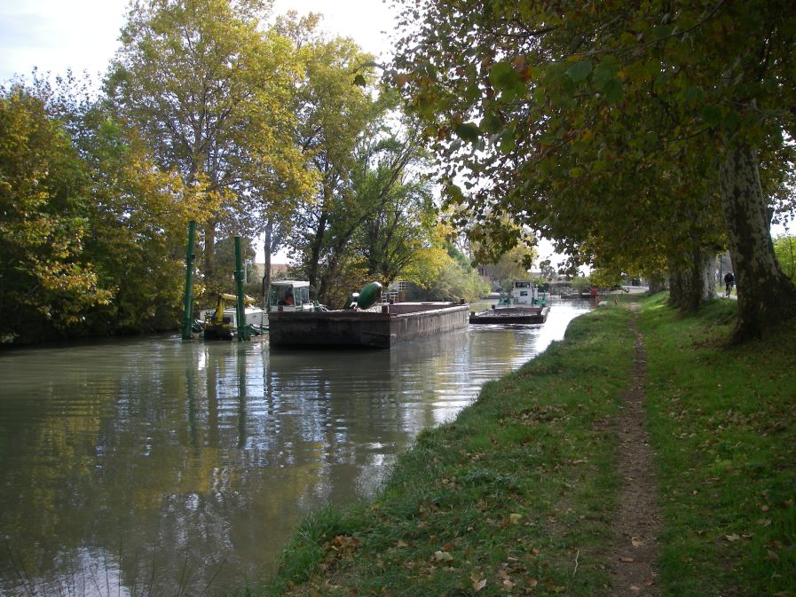2010-10-27-019-Canal-Du-Midi-Dredging