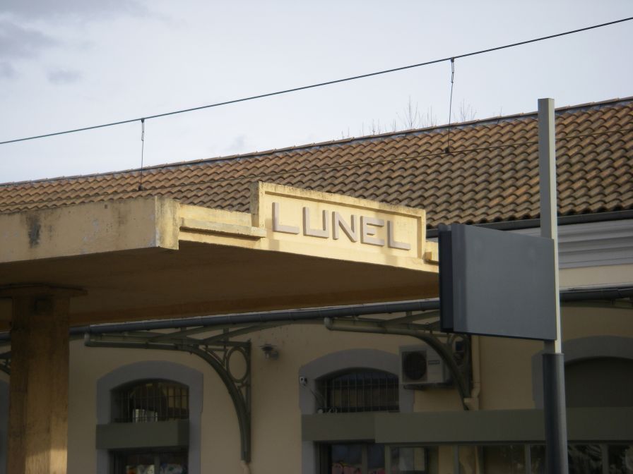 2011-02-21-025-Lunel-Station